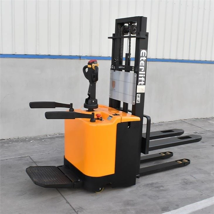 Standing Type Electric Stacker Forklift