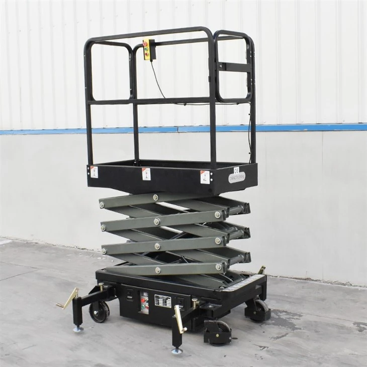 Self-Propelled Drivable Scissor Lift