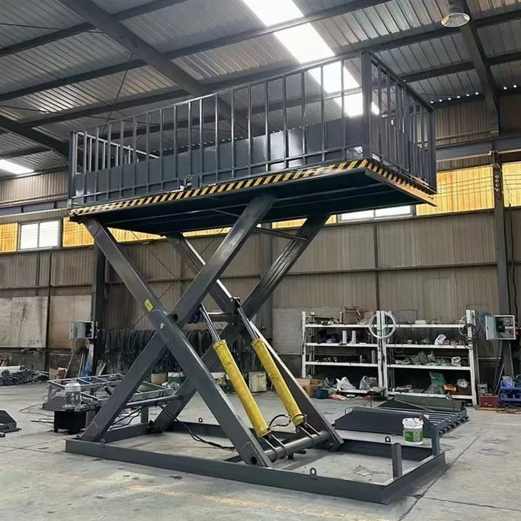 Κατακόρυφος ανελκυστήρας φορτίου